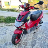 Scooter kymko super 9