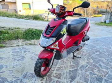 Scooter kymko super 9