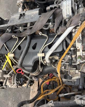 MOTORE VOLVO V70 2.4 DIESEL SIGLA:D5244T ANNO:2002