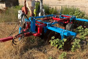 Frangizolle trainato autoportante Rapisarda 26 dis