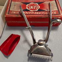 HAARSCHNEIDEMASCHINE

GENS