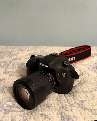 Canon EOS 7D + Obiettivo Tamron 18-200mm f/3.5-6.3
