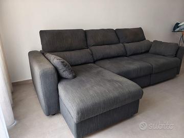 Divano IKEA modello ESKILSTUNA 3 posti