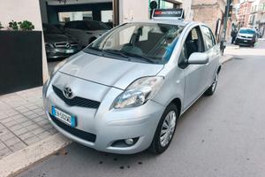 Toyota Yaris 1.0 5 porte Sol 2011