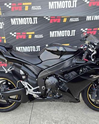 YAMAHA YZF R1 Termignoni Video 360