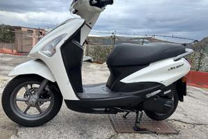 YAMAHA D’ELIGHT 125