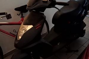 scooter Malaguti 150