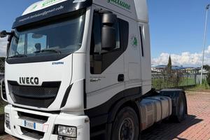 0639 TRATTORE STRADALE IVECO STRALIS 2016