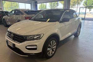 Volkswagen T-Roc 1.500 BENZINA 150CV "Style" CAM