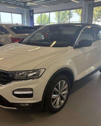 Volkswagen T-Roc 1.500 BENZINA 150CV "Style" CAM