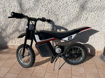 Minimoto elettrica Razor