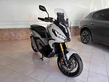 HONDA X-ADW 750–PARI AL NUOVO