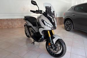 HONDA X-ADW 750–PARI AL NUOVO
