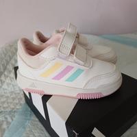 scarpe ginnastica n.22