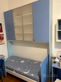 Armadio a ponte con spazio letto