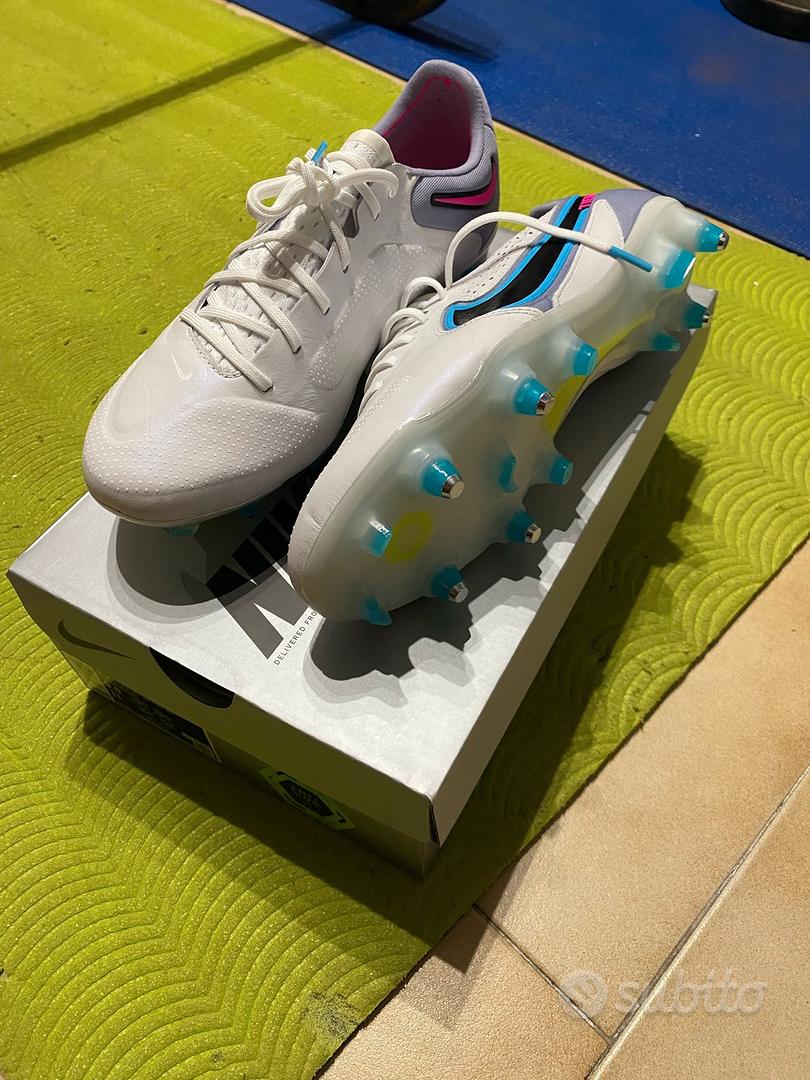 Scarpe miste hot sale da calcio