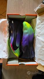 Nike Streakfly 2 GLAM - Scarpa da gara su strada