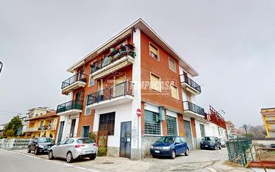 TRILOCALE CON TERRAZZO E BOX AUTO!