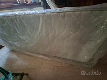 Materasso singolo  80 X 190 Magniflex Nuovo