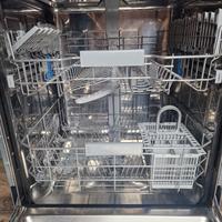 Lavastoviglie Ignis a incasso 