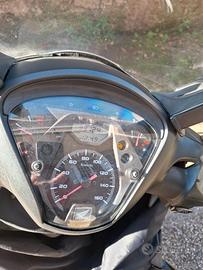 Honda SH 150 - 2015