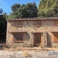 Rustico zona pollina