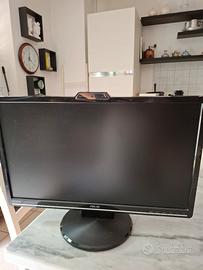 monitor Asus con telecamera integrata