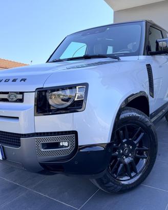 Land Rover Defender 90 3.0D I6 200 CV AWD Auto SE