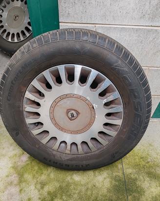 4 Cerchi in Lega 15" Orig  Lancia Phedra+Gomme