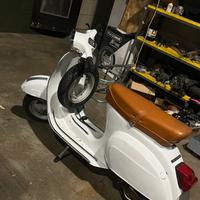 Vespa 50 Special 4 Marce