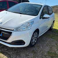 Peugeot 208 1.4 hdi 2019
