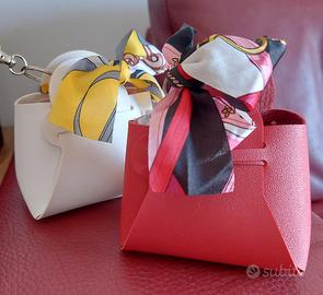 Portachiavi spiritosi a forma di borsetta