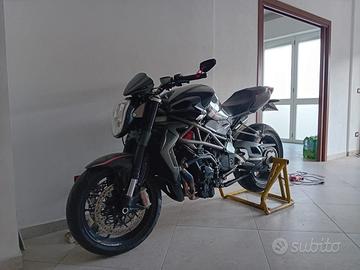MV Agusta Brutale 1090 - 2011