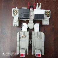 Robot Trasformer Metroplex  G1 city  autobot GIG