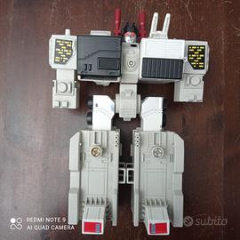 Robot Trasformer Metroplex  G1 city  autobot GIG