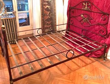 Letto stile Impero