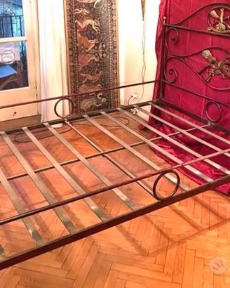 Letto stile Impero