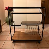 Carrello porta pc con ruote