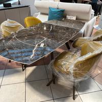 Tavolo in vetroceramica allungabile nuovo