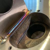 Carpenteria metallica saldatore TIG - MIG