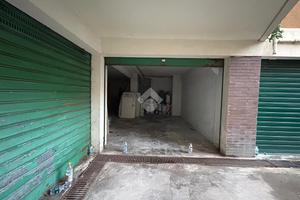 MAGAZZINO A CHIAVARI