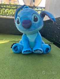 Pupazzo gigante stitch