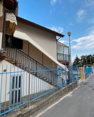 capottina per scala smontata