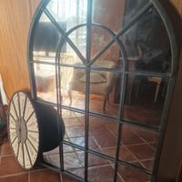 Specchiera etnica e orologio 