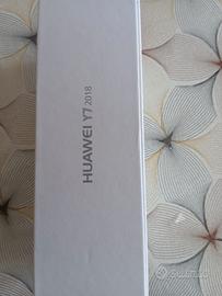 Smartphone marca HUAWEY modello Y7