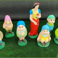 Biancaneve e 7 Nani  h. cm. 70 e h. cm. 40