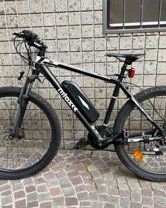 Nilox X6 eBike MTB elettrica 27.5”