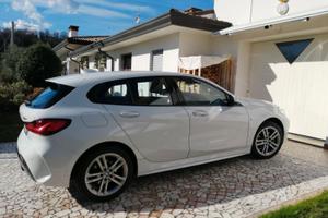 AUTO BMW SERIE 1 - MSPORT