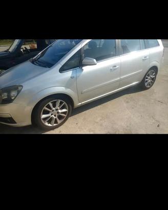 Opel Zafira B  Tagliandata Cosmo - 7 Posti -