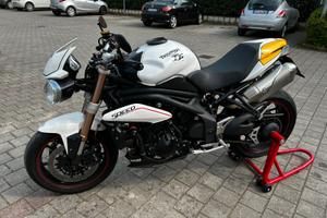 Triumph Speed triple 1050 del 2011